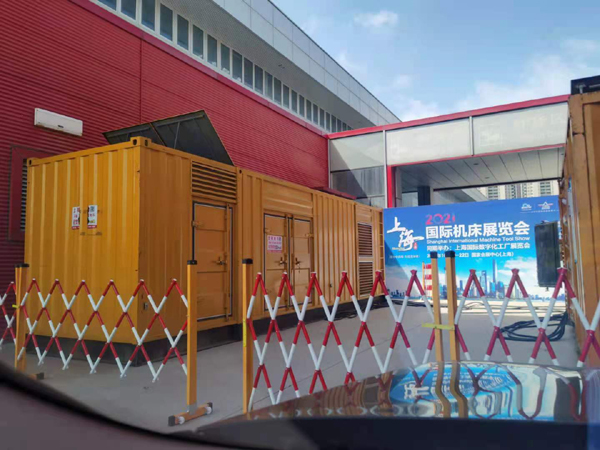 普定发电车出租-发电机无电压或电压太低怎么办？