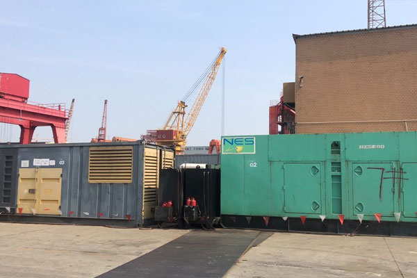 普定发电机出租空气滤清器的清洁频率是多少？